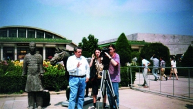 Moras Xian El Mundo al Vuelo 1997_副本.jpg