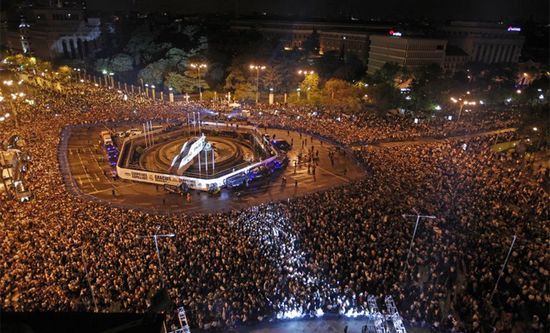 Autobús aplasta Copa del Rey mientras Real Madrid celebraba triunfo